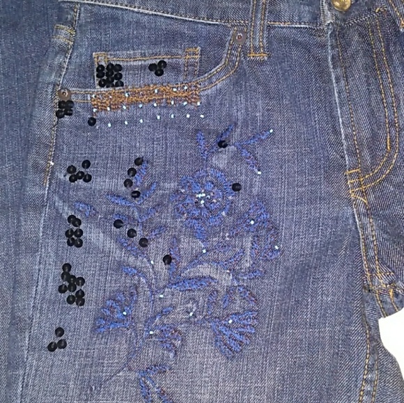 NWT Express X2 Embroidered Floral Detail Distressed Denim Boot Cut *SALE PRICE* - Picture 8 of 8